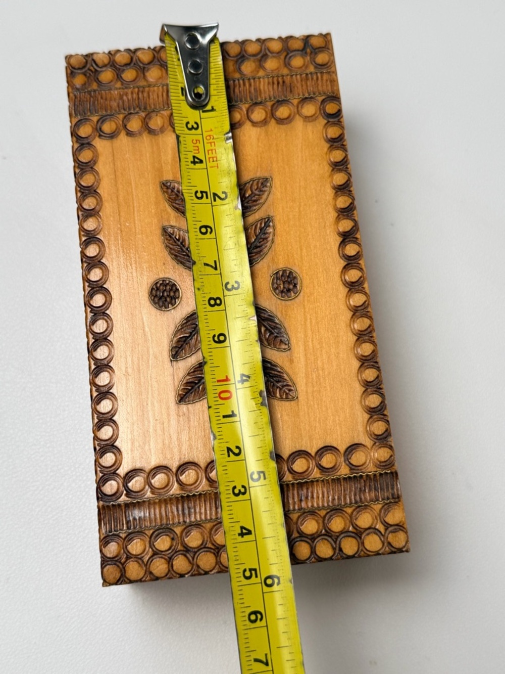 Vintage Hand Carved Wooden Trinket Jewelry Box Engraved Made in Poland - Picture 6 of 8
